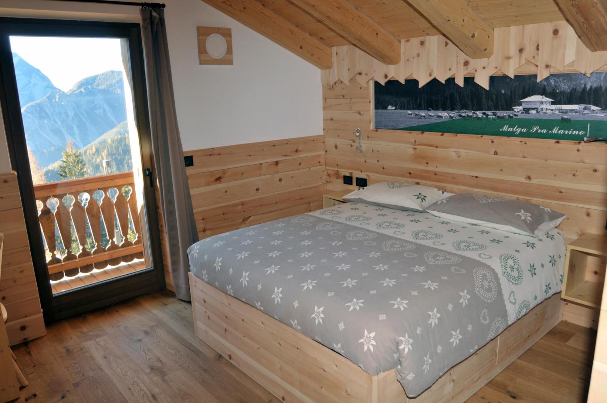 Locanda La Baita Santo Stefano Di Cadore Luaran gambar